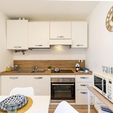 Golden Lake - Luxury Apartment ☆☆☆☆☆ - 100M From The Lake Baveno Luaran gambar