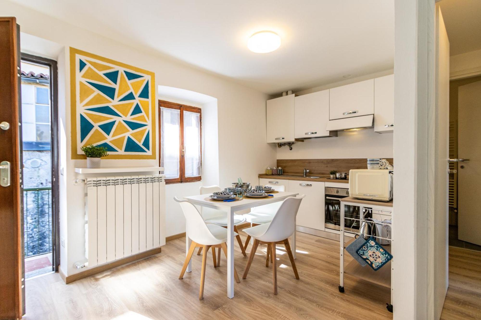 Golden Lake - Luxury Apartment ☆☆☆☆☆ - 100M From The Lake Baveno Luaran gambar