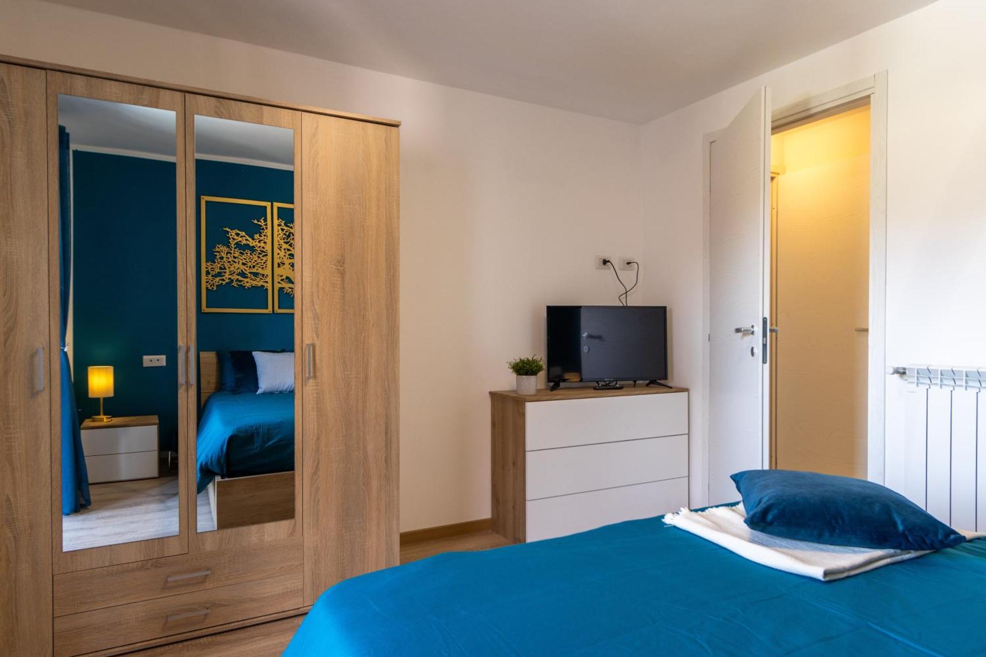 Golden Lake - Luxury Apartment ☆☆☆☆☆ - 100M From The Lake Baveno Luaran gambar