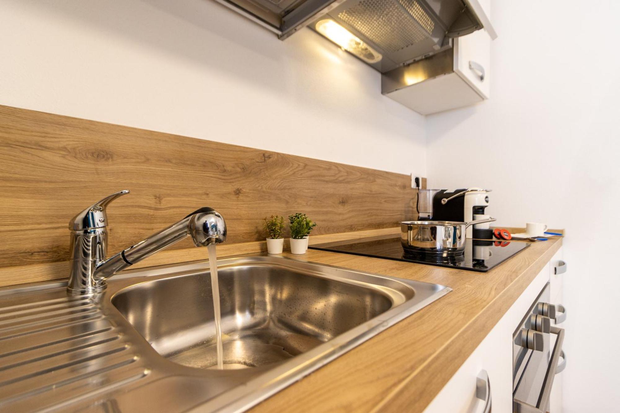 Golden Lake - Luxury Apartment ☆☆☆☆☆ - 100M From The Lake Baveno Luaran gambar