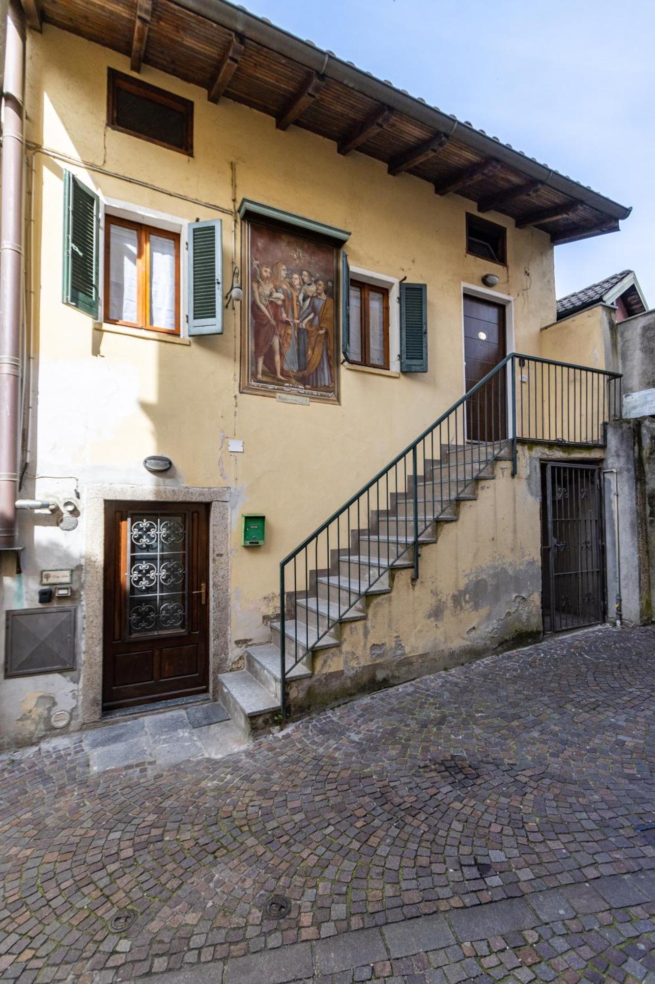 Golden Lake - Luxury Apartment ☆☆☆☆☆ - 100M From The Lake Baveno Luaran gambar